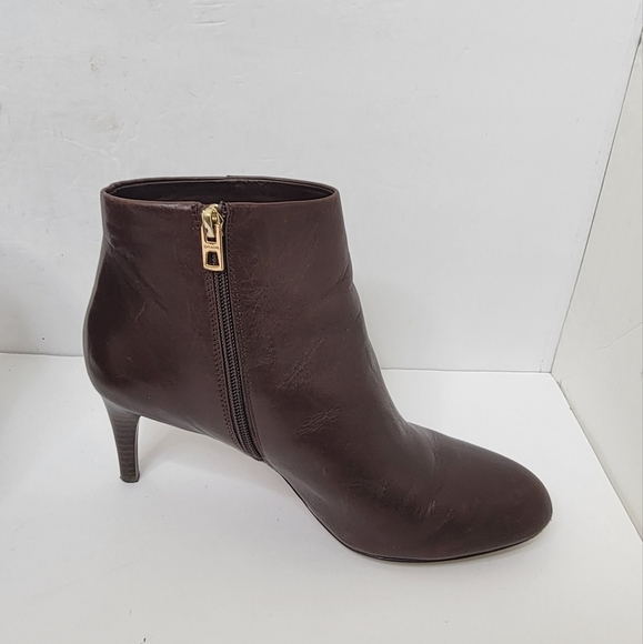 Coach Hickory Ankle Booties in Saddle size 9.5 Brown Heeled Boots Leather Stud - Picture 6 of 14